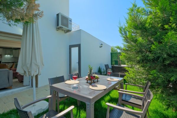 Villa Akasya 2 | Fethiye Merkez'de Saunalı, Jakuzili Lüks Villa