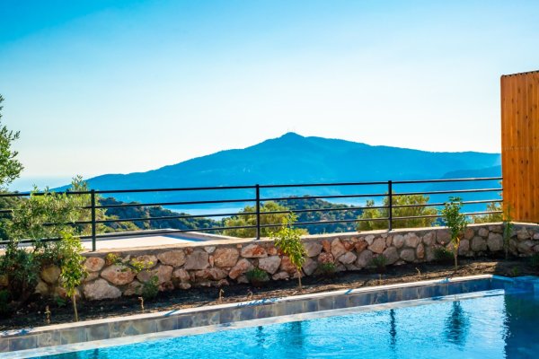 Villa Amore | Kalkan Kördere'de Deniz Manzaralı Saunalı Villa
