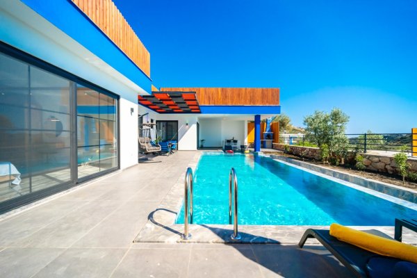 Villa Amore | Kalkan Kördere'de Deniz Manzaralı Saunalı Villa