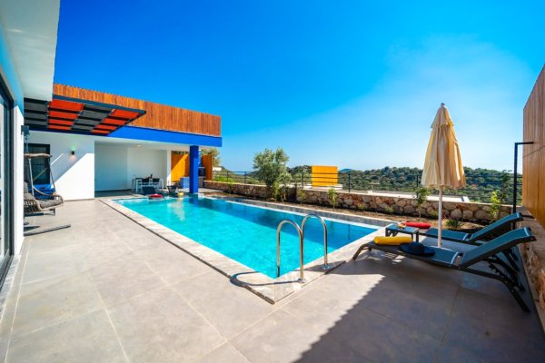 Villa Amore | Kalkan Kördere'de Deniz Manzaralı Saunalı Villa