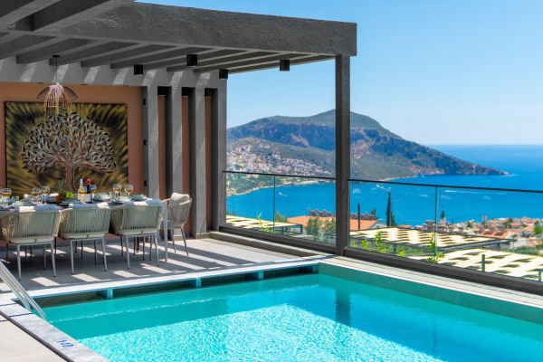 Villa Bornova | Kalkan'da 8 Kişilik Deniz Manzaralı Lüks Villa