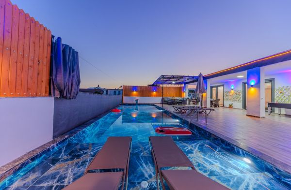 Villa Hanzade | Kalkan'da Korunaklı Özel Havuzlu Villa