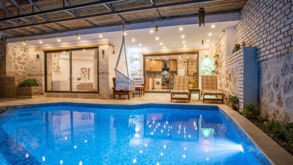 Villa Hümayun 5 | Kalkan Akbel'de Jakuzili & Korunaklı Balayı Villası