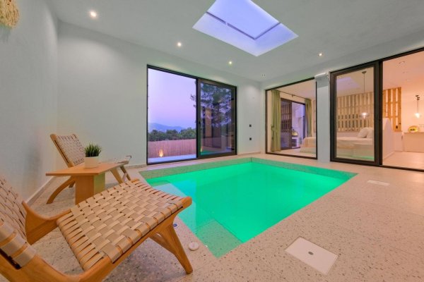 Villa Kalp | Seydikemer Yakabağ'da Sauna & Jakuzili Balayı Villası