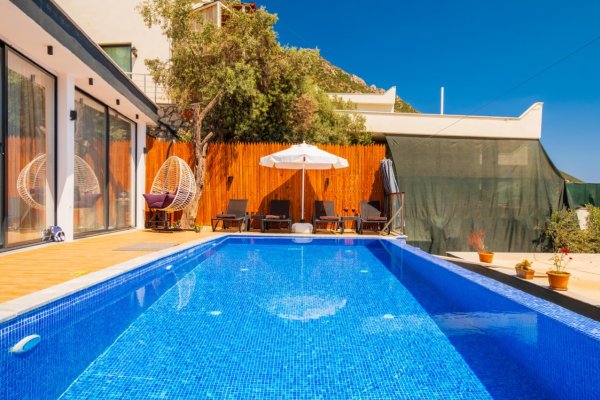 Villa Marvella Duo | Kalkan Akbel'de Deniz Manzaralı & Jakuzili Villa