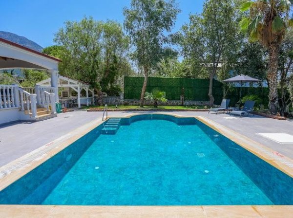 Villa Miran | Fethiye Ovacık'ta 4 Odalı 8 Kişilik Lüks Tatil Villası