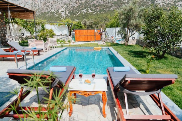 Villa Saklı | Fethiye Seydikemer Doğa Manzaralı Villa