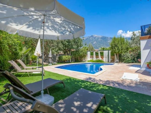 Villa Seyran | Ölüdeniz'de Bahçeli & Evcil Hayvan Dostu Villa