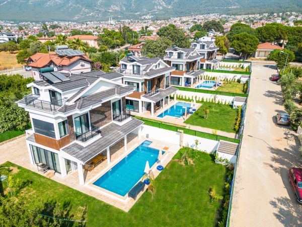 Villa Şira