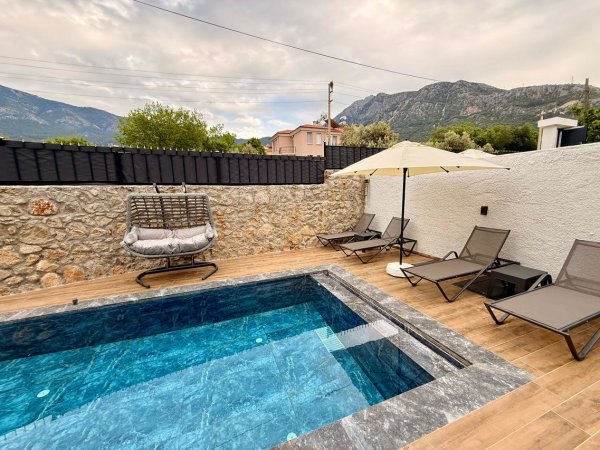 Villa Solena 1 | Fethiye Ovacık'ta Çocuk Oyun Alanlı & Jakuzili Villa