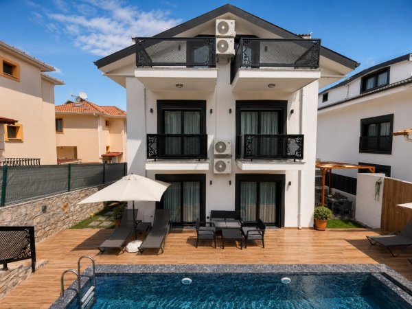 Villa Solena 2 | Fethiye Ovacık'ta Çocuk Oyun Alanlı & Jakuzili Villa
