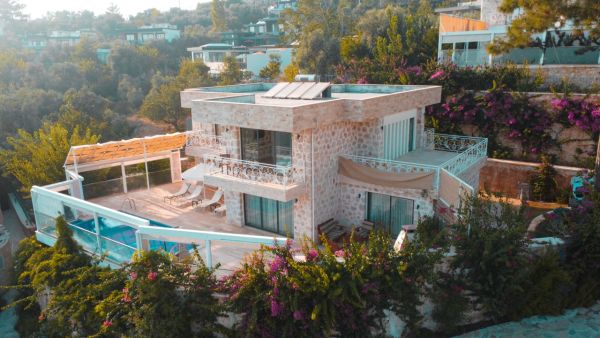 Villa Zerrin 6 | Kalkan'da Isıtmalı Havuzlu Lüks Villa