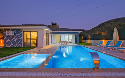 Villa Aksan | Göcek İnlice'de Çocuk Havuzlu 3 Odalı Lüks Villa