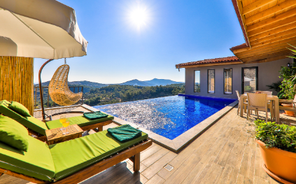 Villa Aşil | Kalkan İslamlar'da Isıtmalı Havuzlu & Jakuzili Muhafazakar Villa